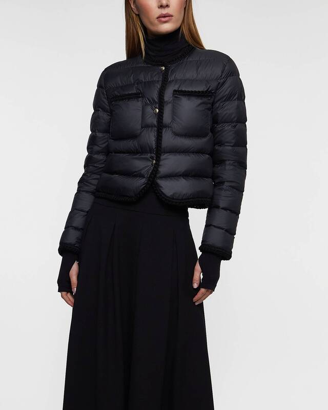 Moncler Jacka Gencay Svart MONCLER 5 (XL)