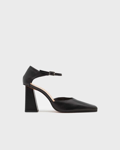 Heels Quad Ankle Strap Pump Svart 1