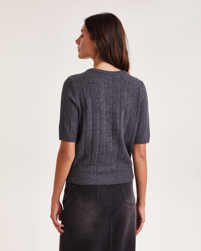 Wakakuu Icons Topp Alma Knit Grå S