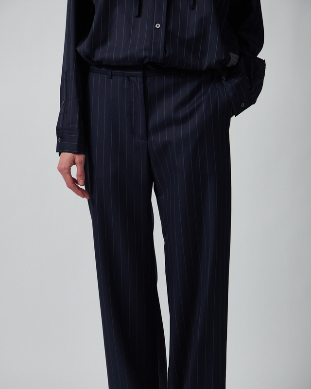 Acne Studios Byxor Wool Pinstripe Navy 38