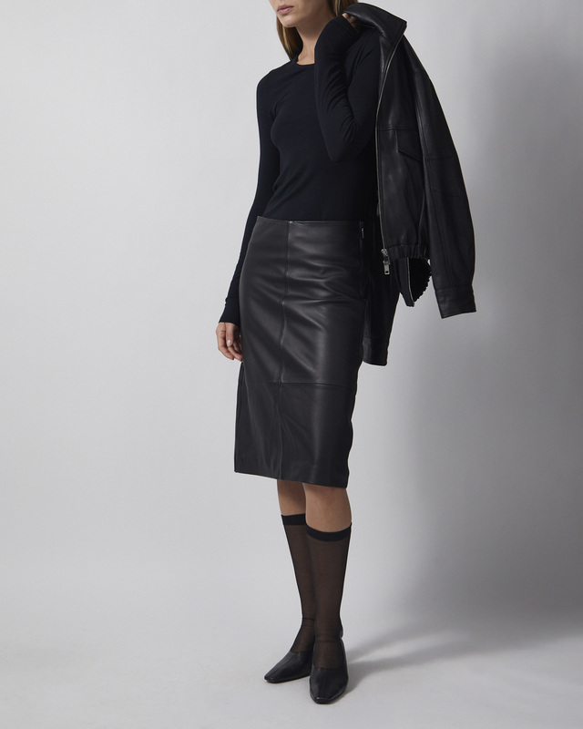 Wakakuu Icons Top Zoe Modal  Black S