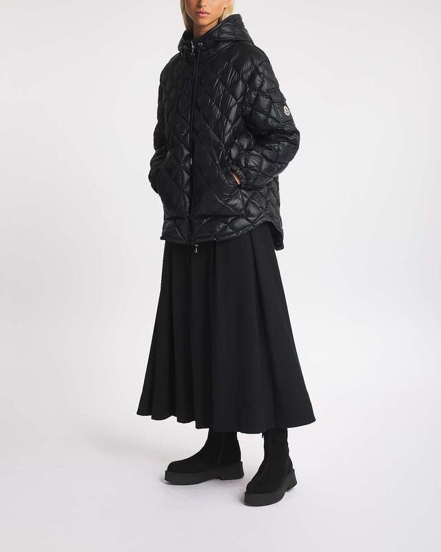 Moncler Padded Jacket Svart IT 44 (EUR 38)