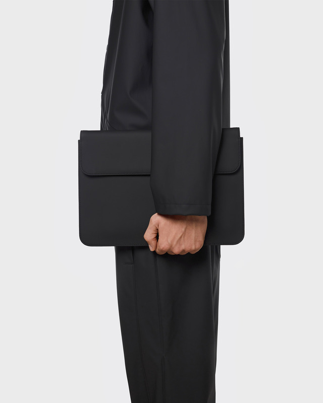 Rains Laptop case Portfolio 13 Svart ONESIZE