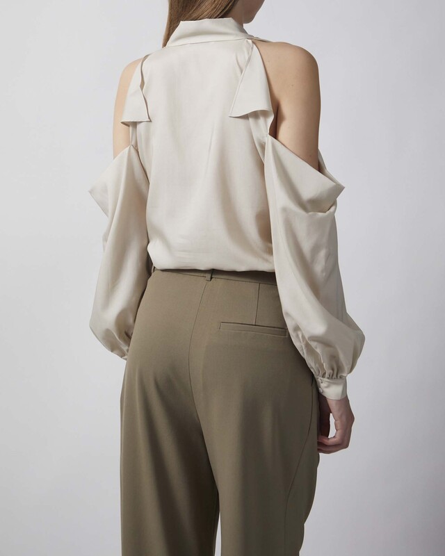 Acne Studios Blus Cut-Out Bow Light beige 38