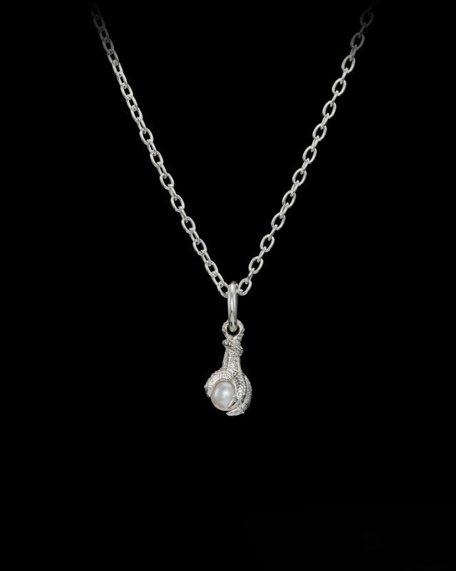 Maria Nilsdotter Halsband Tiny Claw Pearl Silver ONESIZE