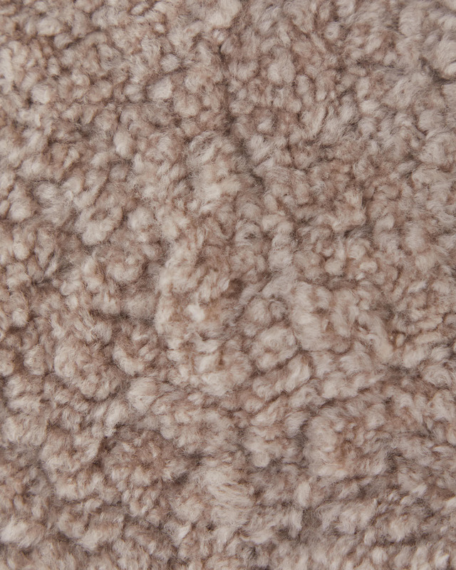 By Malina Jacka Tayla Shearling Ljusbeige S