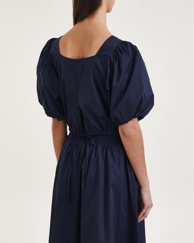 ONE and OTHER Topp Joy Cropped  Navy M