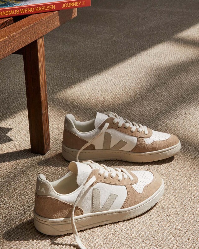 VEJA Sneakers V-10 Chrome Free Vit EUR 40