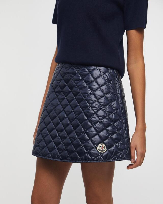 Moncler Kjol Diamond-Quilted Mini Navy IT 40 (EUR 34)