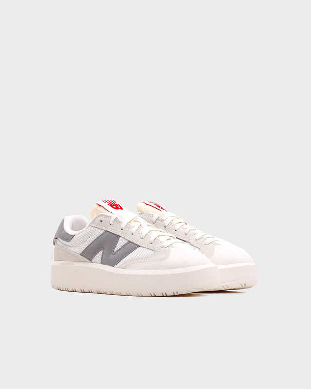 New Balance Sneakers CT302 Beige US 7,5 (EU 40,5)