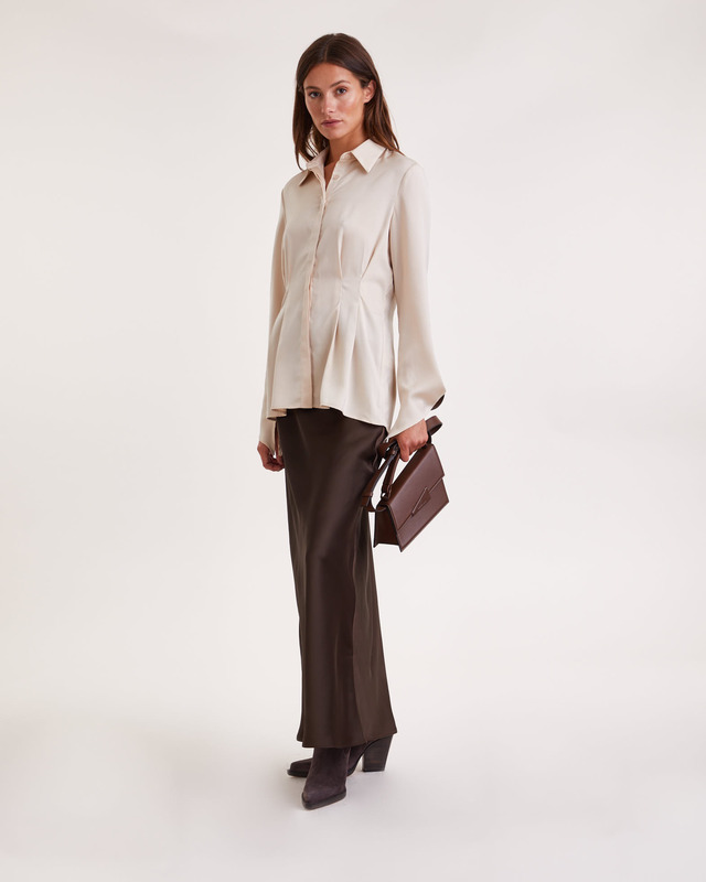 Wakakuu Icons Blus Almond Sand L