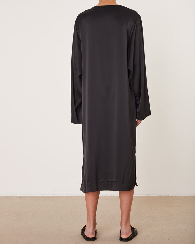 Wakakuu Icons Dress Kaftan  Black L