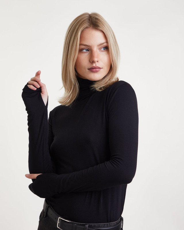 Turtleneck svart hotsell