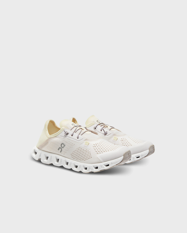 On Cloud 5  Multicolor 8 (EU 39)