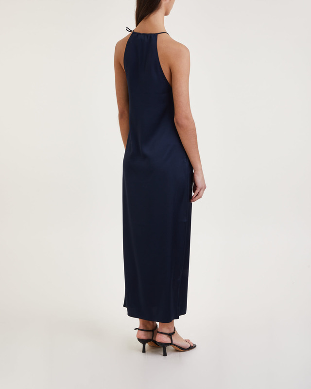 Filippa K Klänning Gathered Neck Satin Night 42