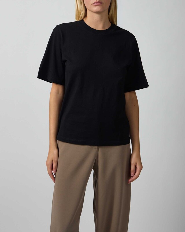 By Malene Birger T-Shirt Hedil Black L