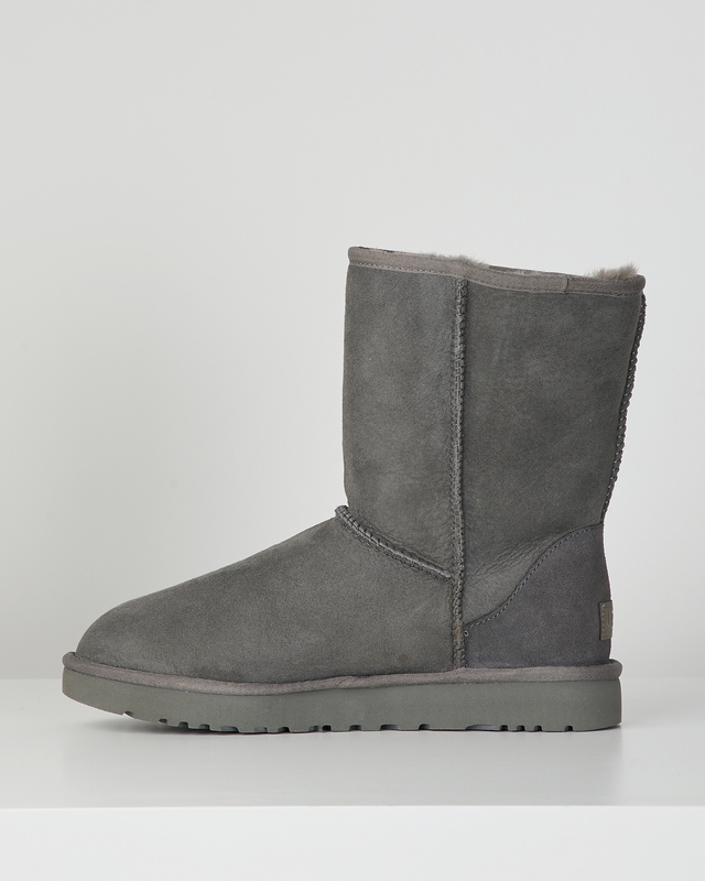 Ugg Boots Classic Short Mörkgrå US 5 (EUR 36)