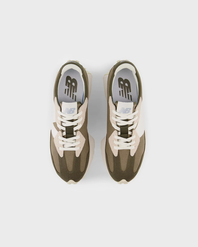 New Balance Sneakers 327 Grön US 7,5 (EU 40,5)