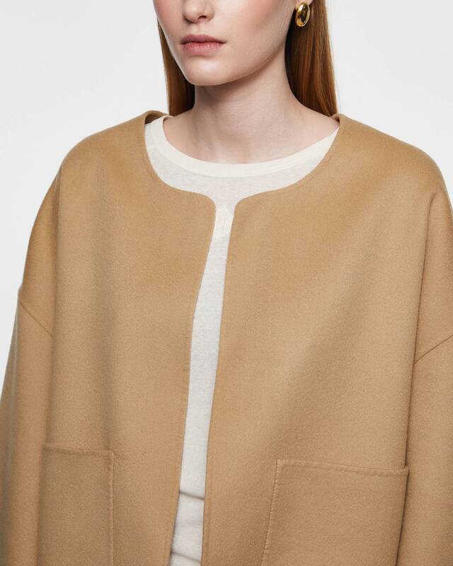By Malene Birger Ullkappa Jacquie Sand 42