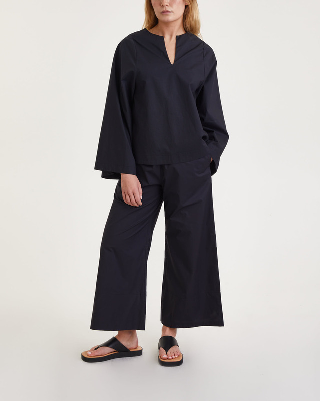 By Malene Birger Blus Kamill Svart 38