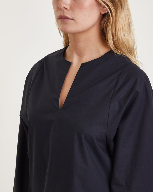 By Malene Birger Blus Kamill Svart 38