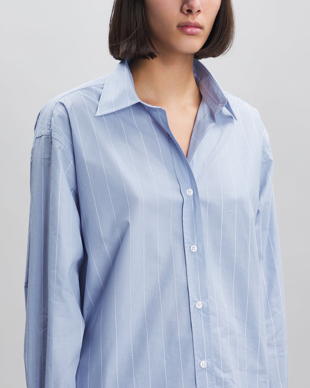 Filippa K Skjorta Stripe Poplin Ljusblå 40