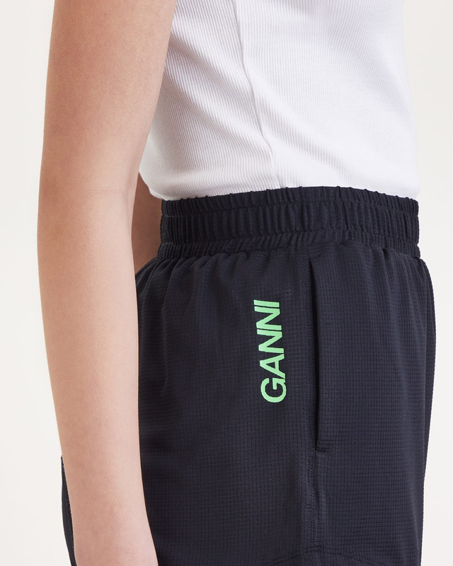 GANNI Shorts Active Mesh  Svart XL