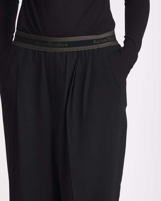 Acne Studios Byxor Logo Tape Svart 38