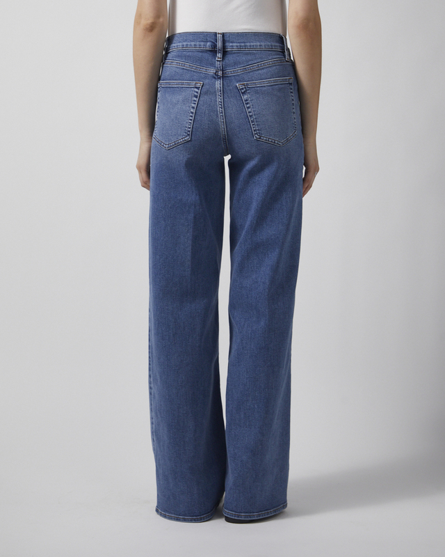 Frame Jeans Le Slim Palazzo Long Gossamer Washed Blue 28