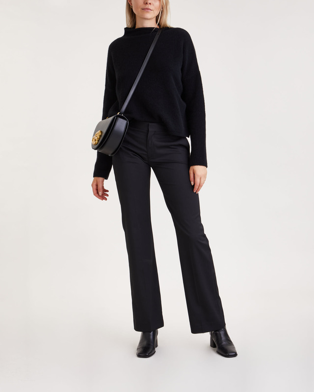 Filippa K Byxor Bootcut Svart 34