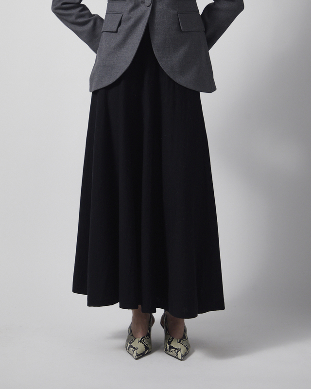By Malene Birger Maxikjol GERI Svart XL