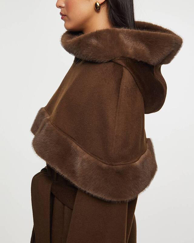 By Malene Birger Marta Ull Cape  Brun XS-S