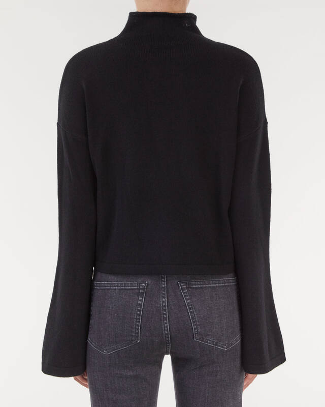Wakakuu Icons Sweater Hanna Wide Sleeve Knit Svart L