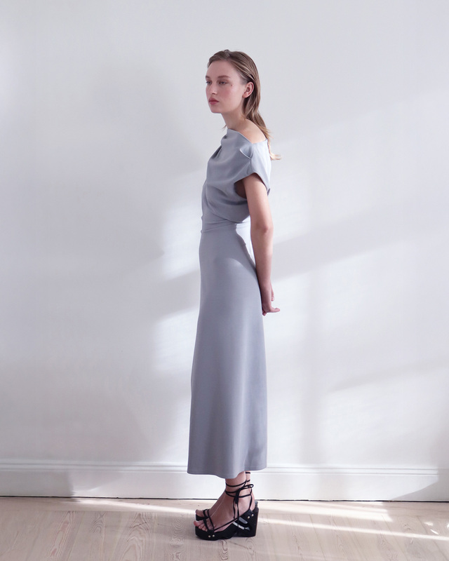 LEONÍ Dress Floyd Draped Waist Hazel 42