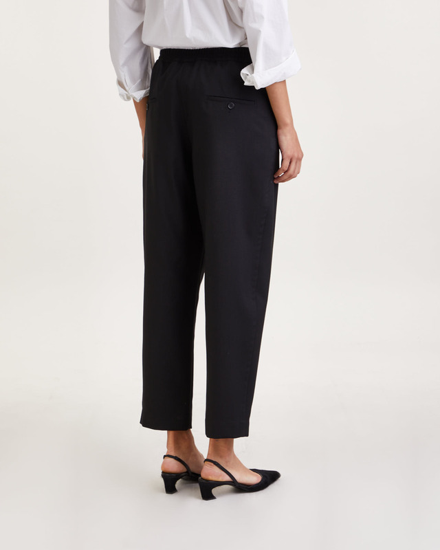 Marni Byxor Pama Svart IT 38 (EUR 32)