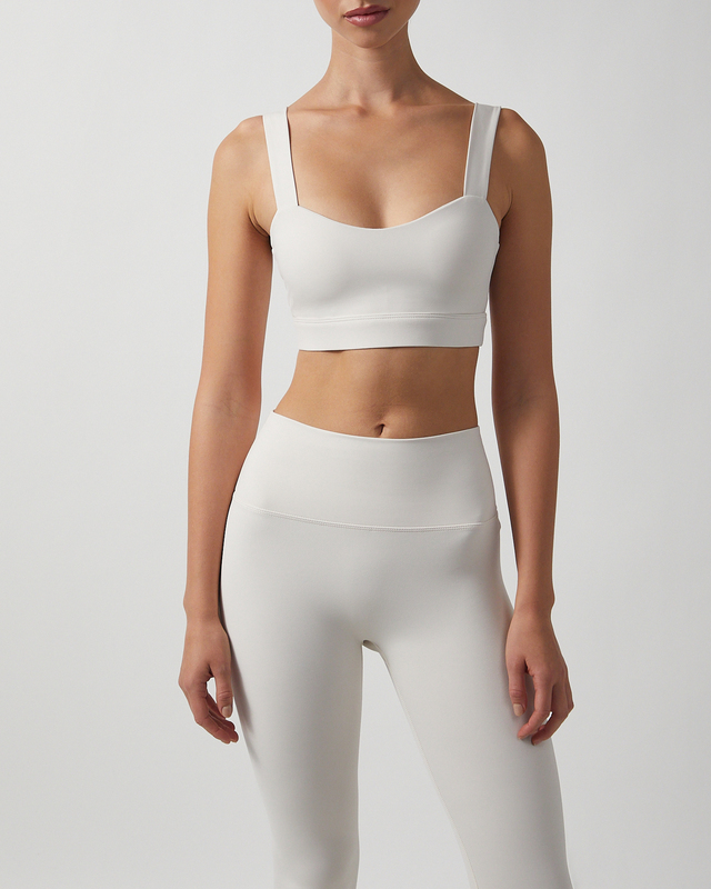 Sisterly tribe Top Softsculpt Sweetheart Cream M