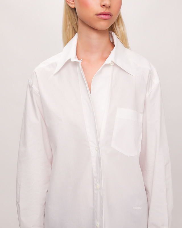 Dagmar  White 42