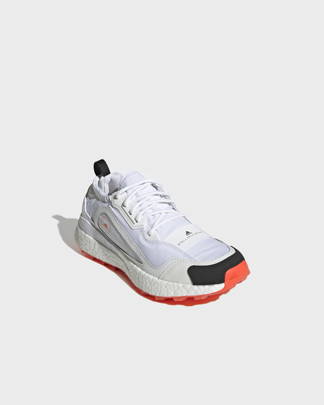 Adidas by Stella McCartney Sneakers aSMC Outdoorboost 2.0 light Vit UK 5,5 (EUR 38 2/3)