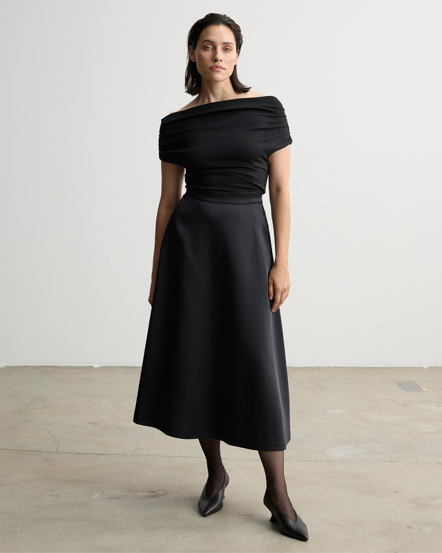 Wakakuu Icons Kjol Rio Satin Svart M