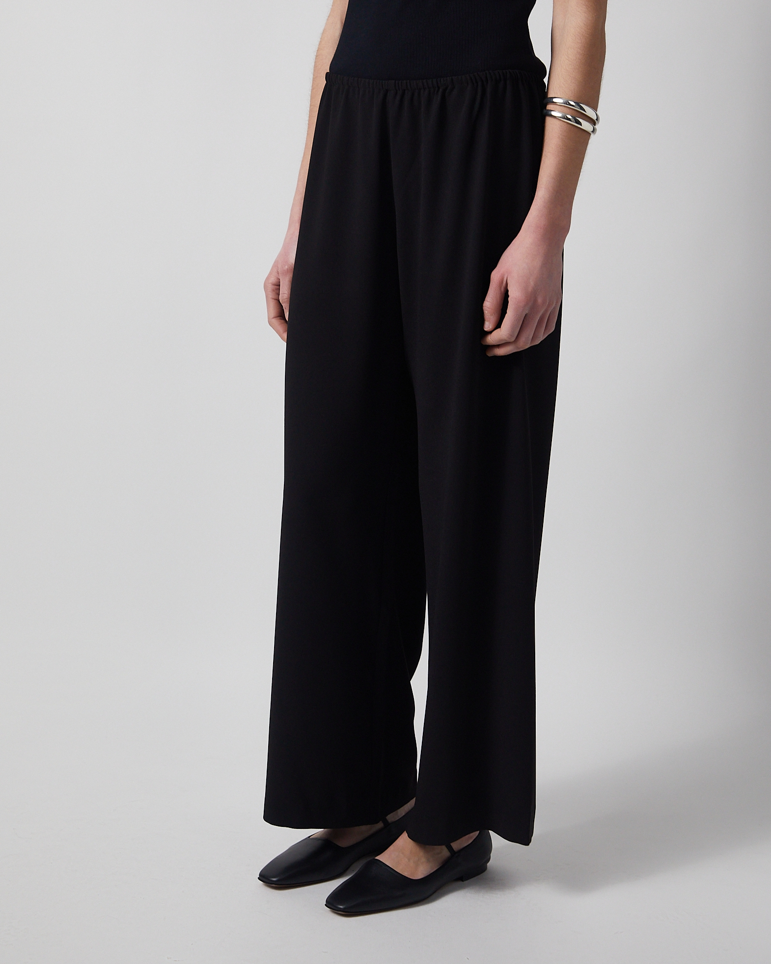 Dagmar Trousers Fluid Crepe In Black
