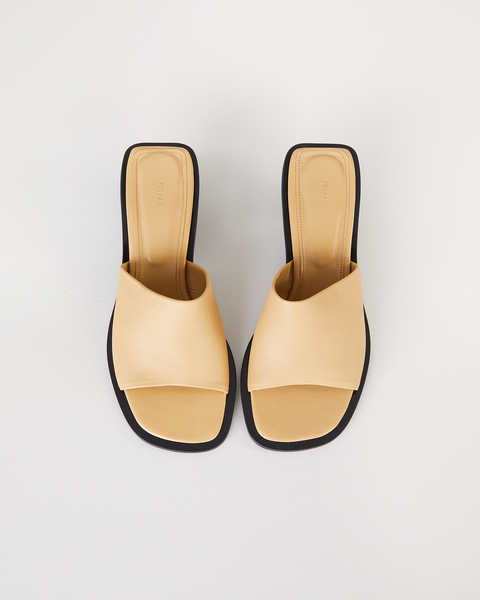 Naima Mid heel sandal Dune 2