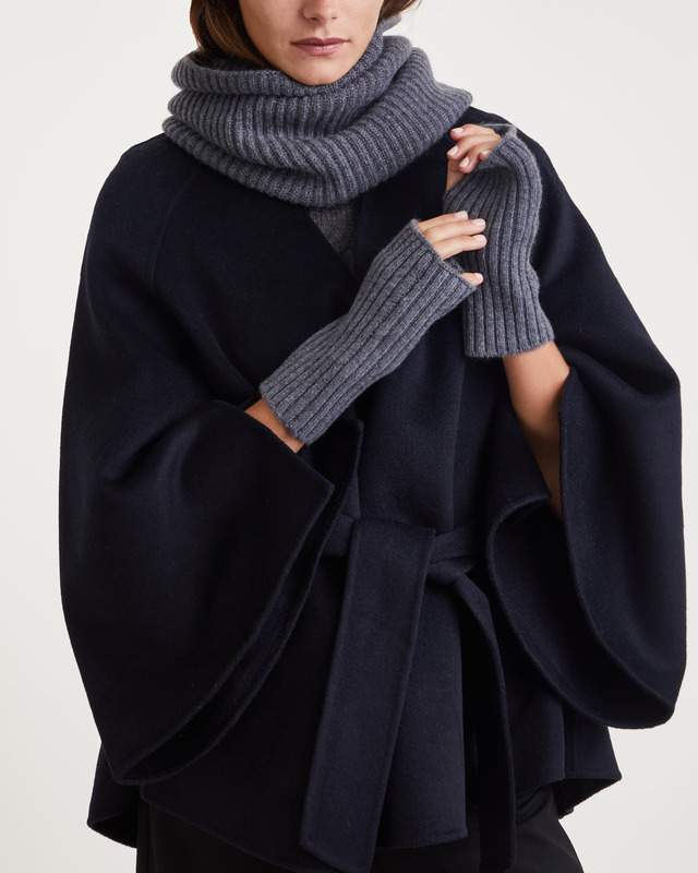 LISA YANG Arm Warmers Hyde Cashmere Grey ONESIZE