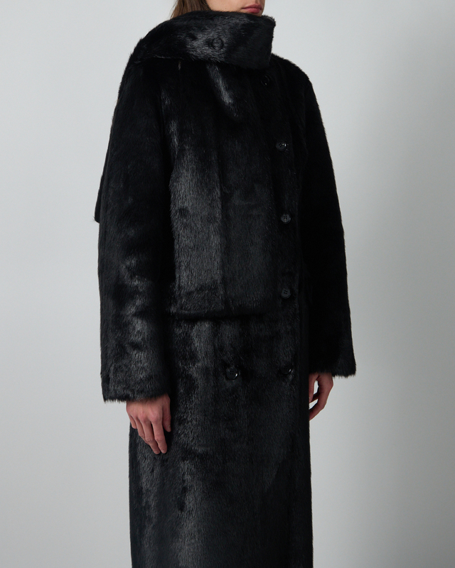 STAND STUDIO Kåpe Palmer Black 38