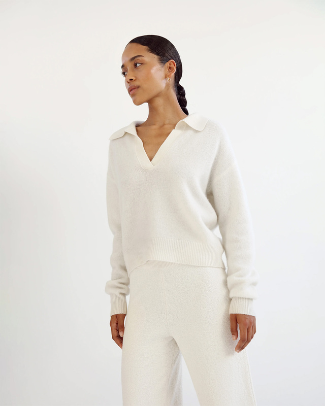 Almada Label  Tröja Kaia V-Neck Cashmere Creme XS
