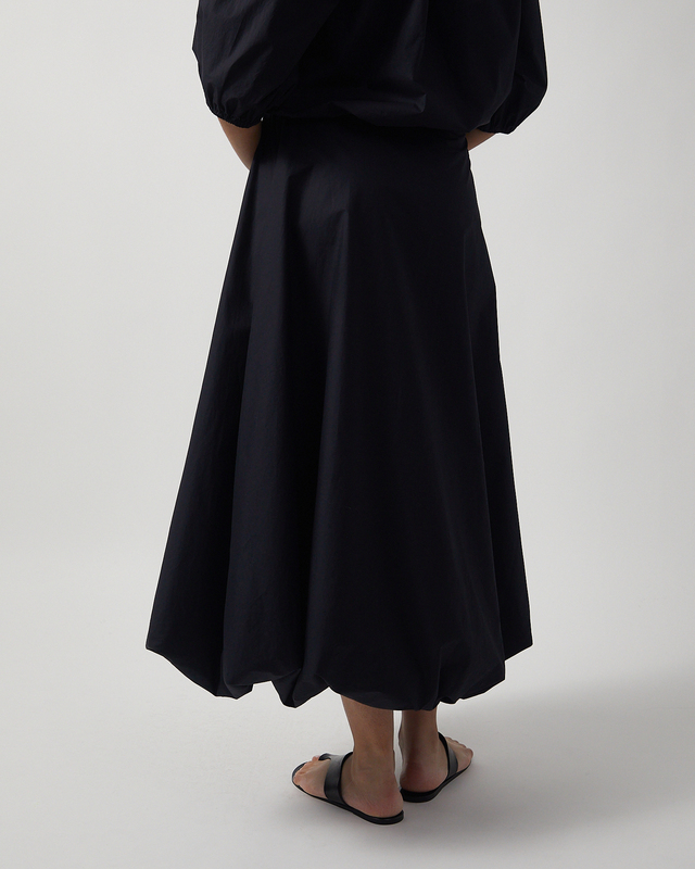 By Malene Birger Kjol Aubrey Svart 34