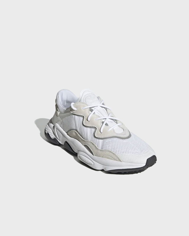 Adidas Sneakers OZWEEGO Vit UK 7,5 (EUR 41 1/3)