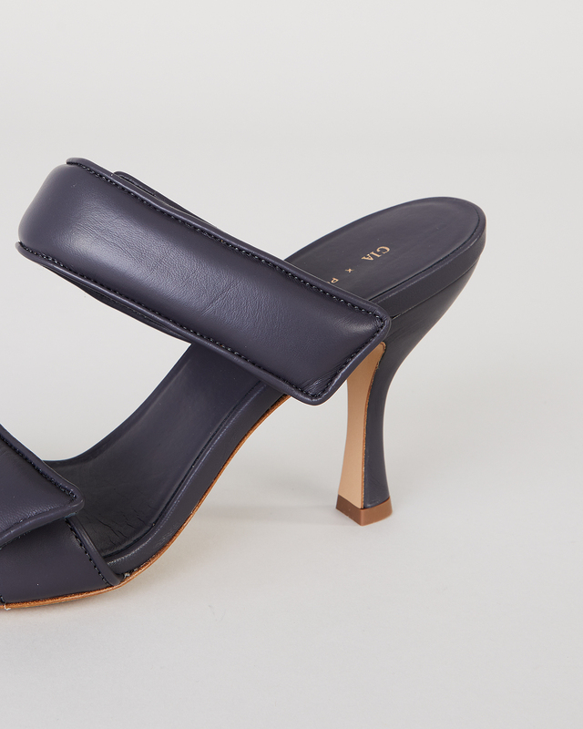 Gia Borghini Sandal two strap matte lamb Grå EUR 38