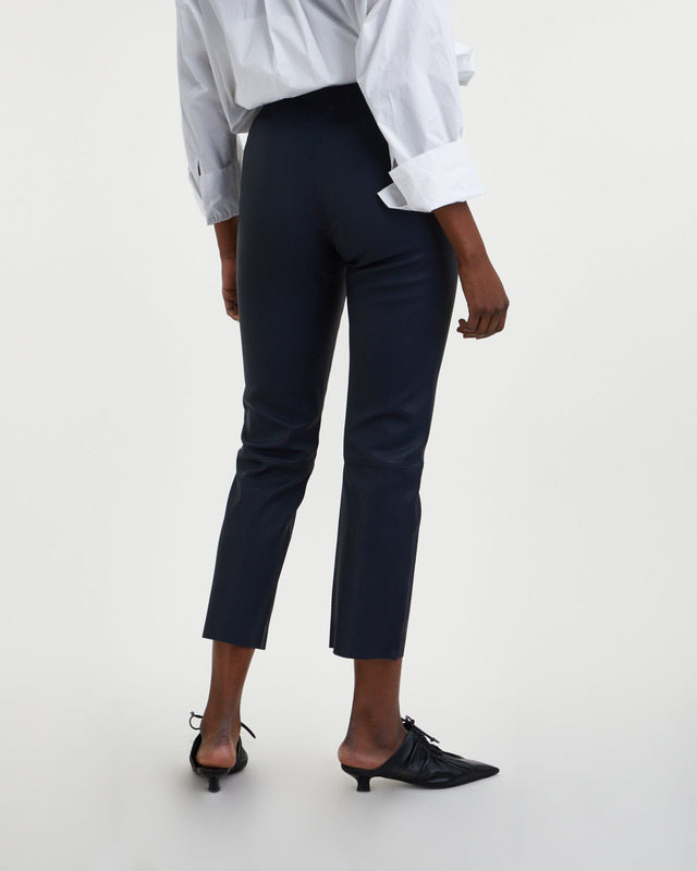 By Malene Birger Byxor Florentina Navy 42