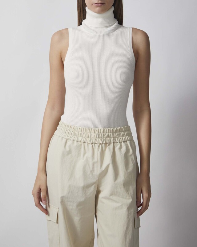 Stylein Top Promise Cream M