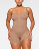 Skims Body Seamless Sculpt Strapless Shortie Sienna M